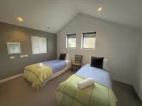 Chartres Retreat - sunny Arrowtown townhouse