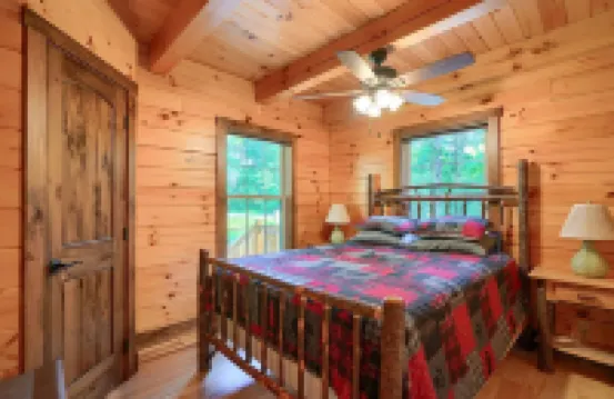 Hickory Haven at Trickle Creek at Hocking Hills