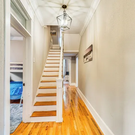 Spacious Athens Home ~ 1 Mi to Downtown!