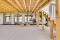 Private Beach & Deck: Bayfront Home in Hayes! - 3-stjärniga
