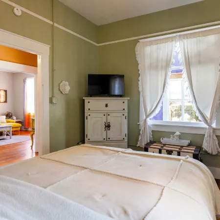 Bisbee Home: Fantastic Views & Walkable Location!