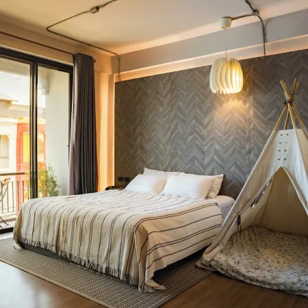 The Brown Hotel Отели рядом с достопримечательностью «Перекресток с кроманьонцем»
