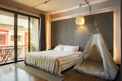 The Brown Hotel クロマニョン人交差点周辺のホテル