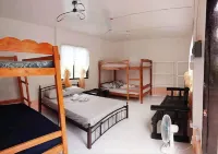 Edmund's Inn & Suites Hotels in Siquijor