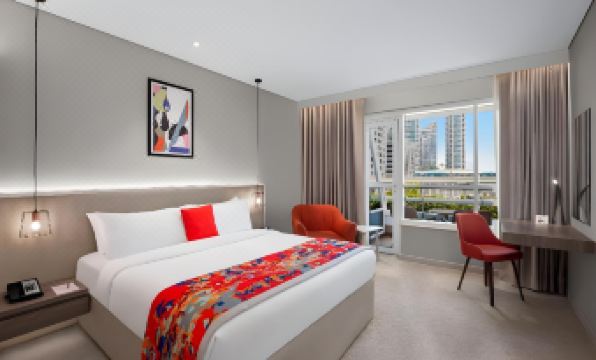 Leva Hotel and Suites, Mazaya Centre