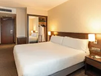 Arco Barcelona Hotel ラス・アレナス周辺のホテル
