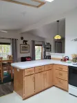 A Cozy 2-bedroom cabin with awesome private Sol Duc River's waterfront