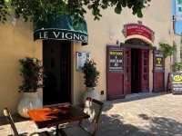 Hotel du Vignoble Hotels in Farinole