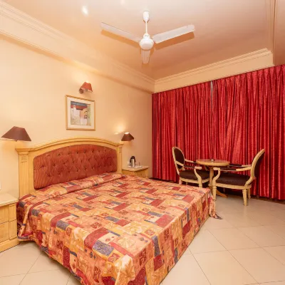 UD Residency Hotels near Bull Temple