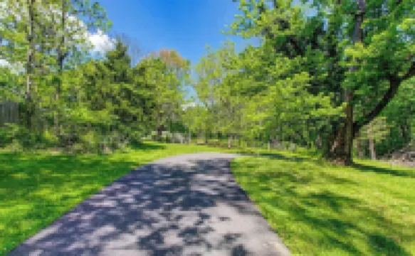 Peddlers Carriage house