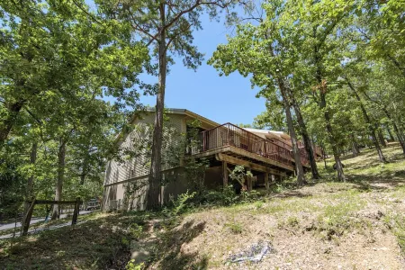 Table Rock Escape - Near SDC! Lake Close By!