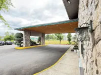 Pepper Tree Inn Hotels in Beaverton