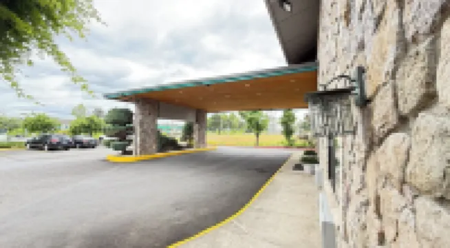 เพพเพอร์ทรี อินน์