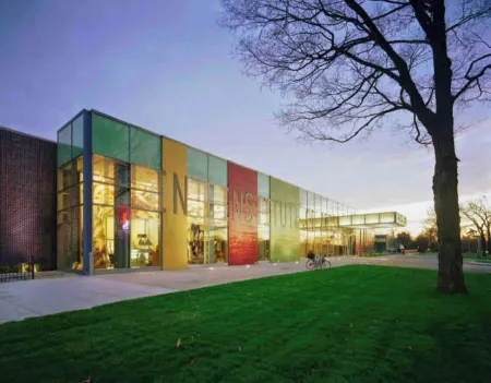 Chic, Modern Luxury in the Heart of Vehicle City