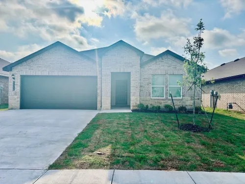 Brand New home, 4 beds Bison Ridge Retreat Ft Sill