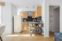 Cornish Travel Pad - Moments off Fistral Beach & Newquay Town (Pet Friendly)