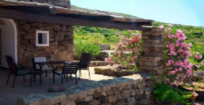 Dammuso Alcove Hôtels à : Pantelleria