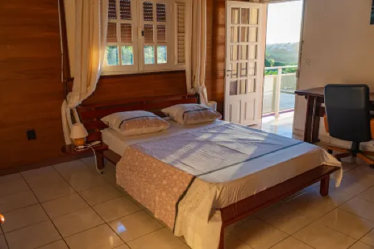 La "villapanoramic" Permet de Profiter D'un Séjour Serein au Centre de L'ile