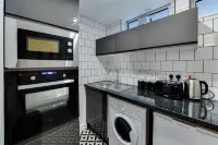 1 Bedroom Swinley Apartment. Wigan. Near Wigan Infirmary.