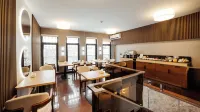 White Breeze Hotel
