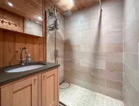 Charming apartment in a very quiet residence with mountain views