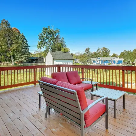 Steps to Lake Michigan: Manitowoc Home w/ Fire Pit