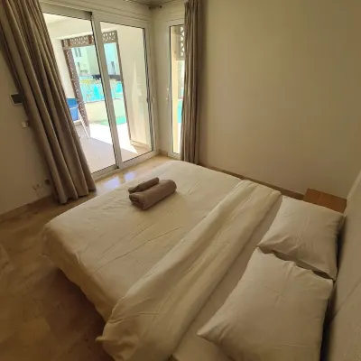 2 bedroom apartment with direct pool access in Scarab, El Gouna