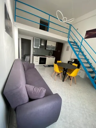 Lucry's little House