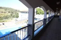 Cozy house surrounded by nature for 8 people between Serra Negra and Amparo Hotels in Amparo