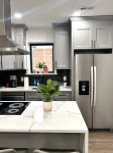Stylish 2BR/2BA Apt near NYC Free Parking Full Kitchen & W/D