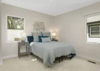 Charming 3-bedroom townhome with fitness room and AC in lovely Mankato