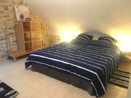 Flo's bed and breakfast, in the countryside 5 minutes from the sea.