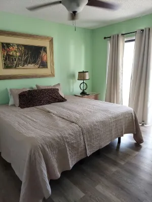 Beautiful Home in Quaint Neighborhood