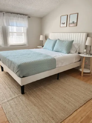 Walk to Beach: Modern-Not a 90’s Throwback!