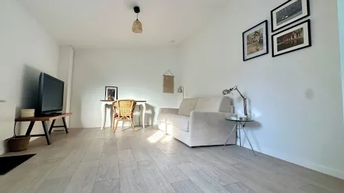 Maisonette with garden Hotels in Begles