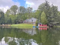 Lakehouse on beautiful Tait Lake in the wonderful town of Bancroft. - 民泊