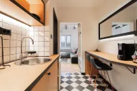 Cozy 1-bedroom apartment with WiFi, AC in delightful Skopje