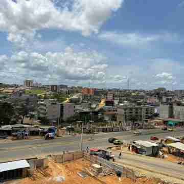 Charmant, Appartement de 2 Pièces Situé à Angre Others