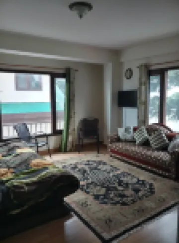 3 BHK, Luxurious Homestay Apartment with Secure Parking