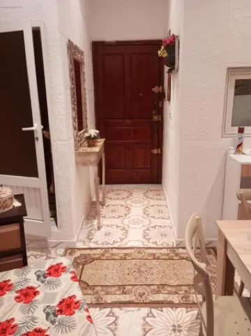 Spacious 3-bedroom apartment in fabulous Tunis with WiFi Отели в г. Медина де Тунис