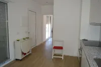 Casa Modular T2 Hotels in Quelfes