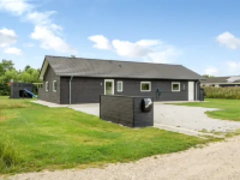 "Frederikke" - 990m from the sea Hoteles en Bindslev