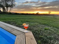 Ancienne Ferme Rénovée Avec Piscine Privée au Calme Absolu sud Bourgogne Hotels in Saint-Julien-de-Civry