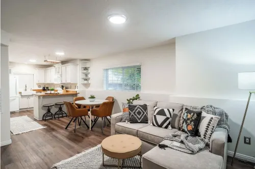 The Cozy Farmhouse Condo