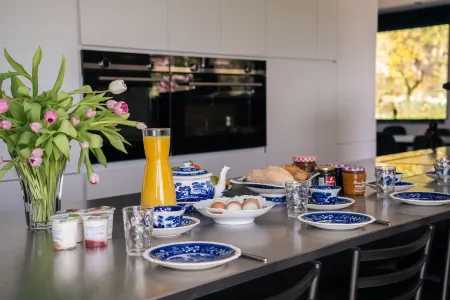 Gîte - Le Mont This upmarket space has everything to please families and friends!