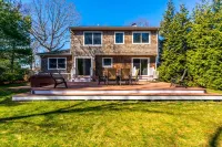 Lovely Hampton Bays house