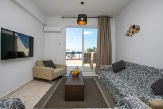 HORIZON-Amazing location, Sea&Nature View, 2BR,Large Balcony