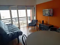 Bright and spacious apartment a few steps from the sea!