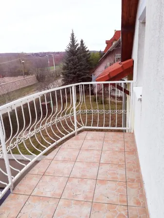 Boroka Apartment Heviz