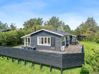 "Tuke" - 400m from the Sea